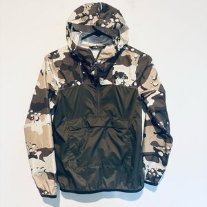The North Face Camo Boys Youth Windbreaker Hoodie